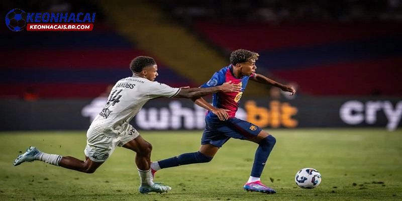 Những câu chuyện xoay quanh sân cỏ La Liga